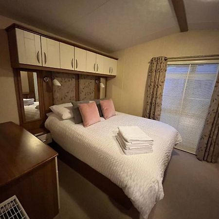 Lovely Static Caravan Whitstable Εξωτερικό φωτογραφία