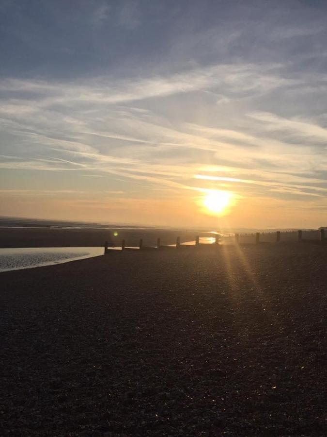 Lovely Static Caravan Whitstable Εξωτερικό φωτογραφία