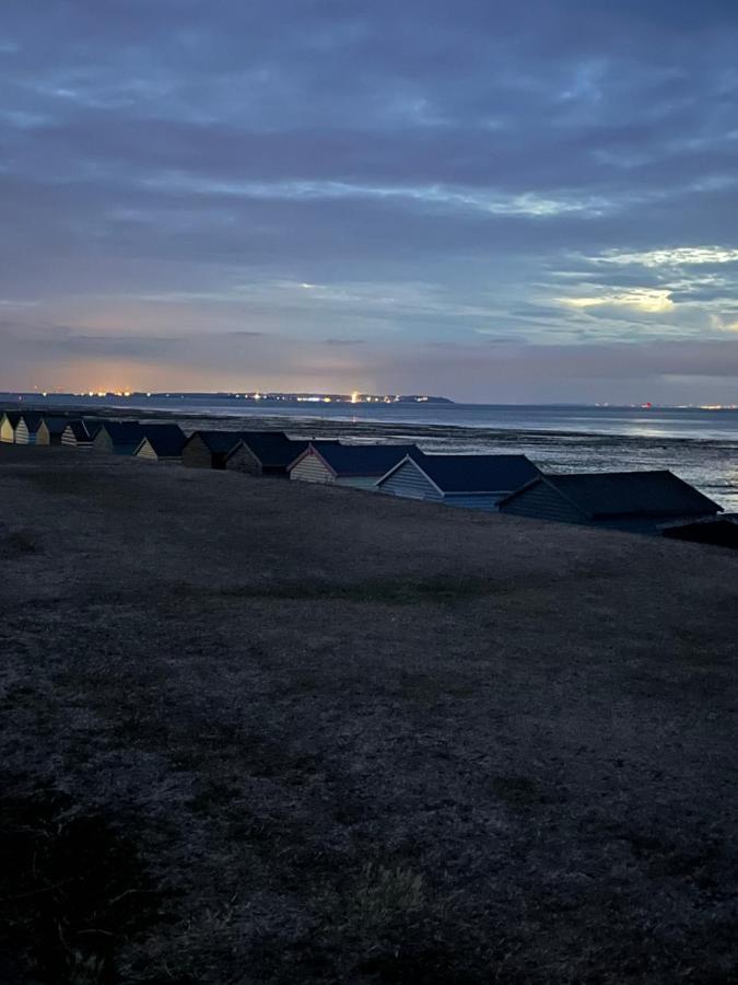 Lovely Static Caravan Whitstable Εξωτερικό φωτογραφία