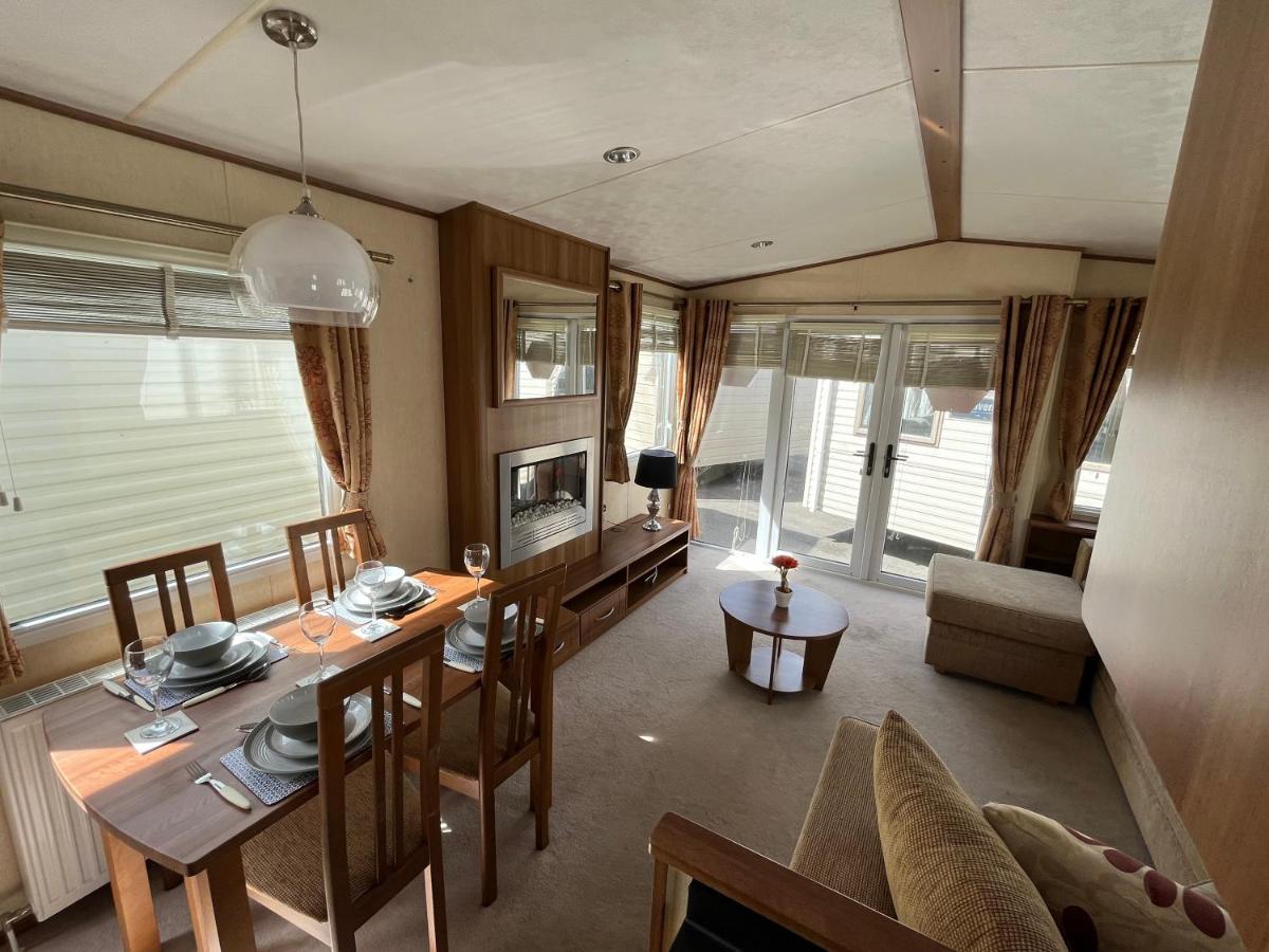 Lovely Static Caravan Whitstable Εξωτερικό φωτογραφία