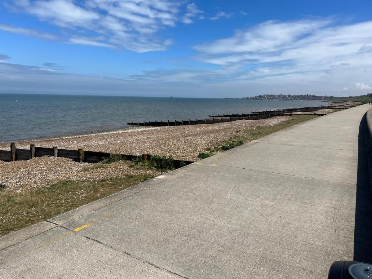 Lovely Static Caravan Whitstable Εξωτερικό φωτογραφία