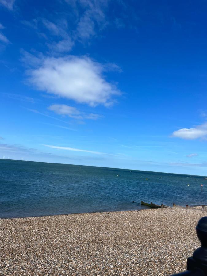 Lovely Static Caravan Whitstable Εξωτερικό φωτογραφία