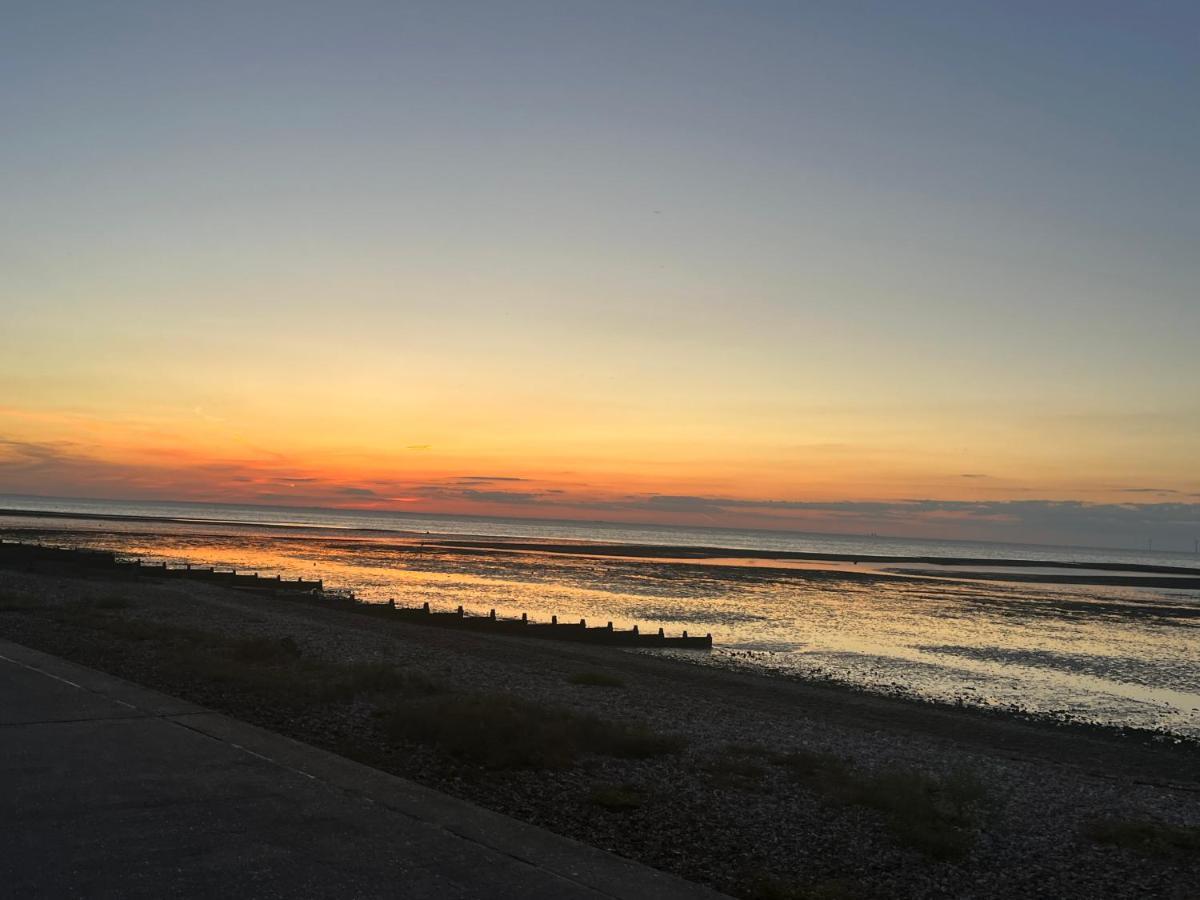 Lovely Static Caravan Whitstable Εξωτερικό φωτογραφία